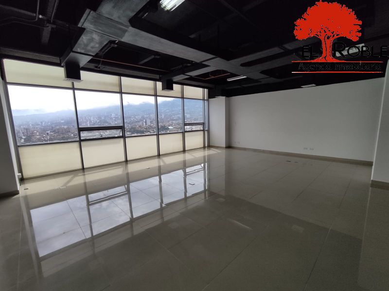 Oficina disponible para Ambos en Envigado con un valor de $4,705,882 - $620,000,000 código 1261