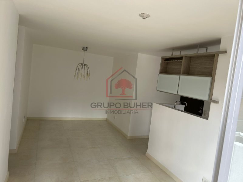 Apartamento disponible para Arriendo en Envigado con un valor de $2,500,000 código 3606
