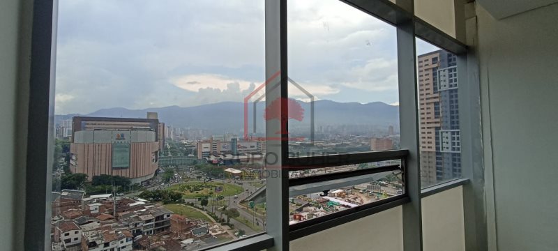 Oficina En Arriendo - Primavera, Envigado