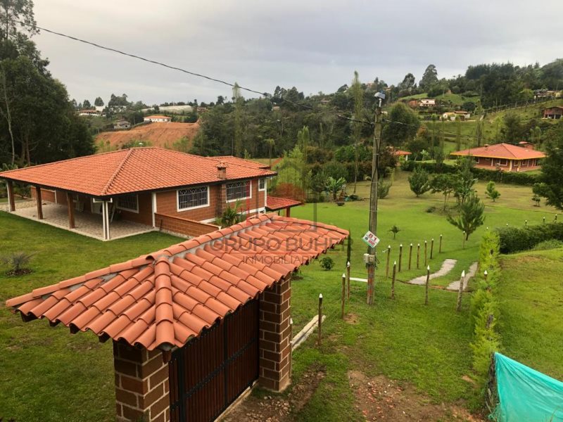 Casa-Finca disponible para Venta en Guarne Juan Xxlll Foto numero 1