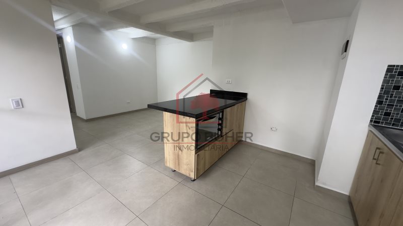Apartamento disponible para Arriendo en Sabaneta Las Lomitas Foto numero 1