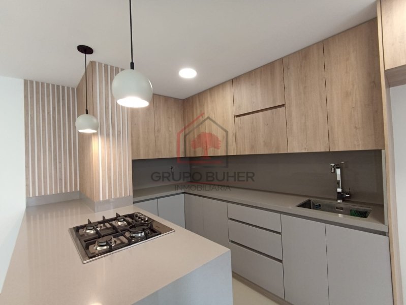 Apartamento disponible para Arriendo en Envigado Loma Del Esmeraldal Foto numero 1