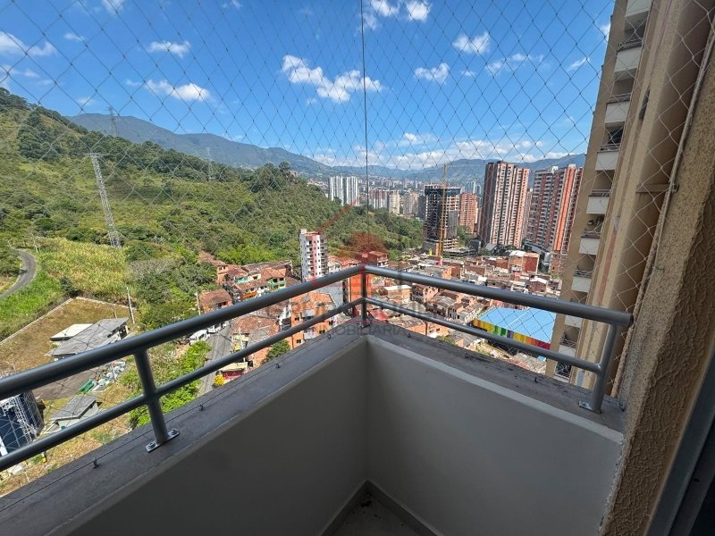 Apartamento disponible para Arriendo en Sabaneta Cañaveralejo Foto numero 1
