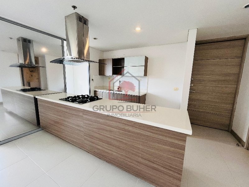 Apartamento disponible para Ambos en Medellín El Poblado Foto numero 1