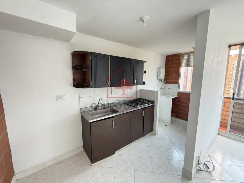Apartamento disponible para Arriendo en Envigado La Cuenca Foto numero 1