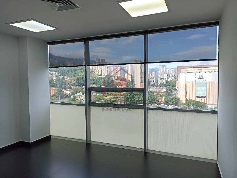 Oficina disponible para Arriendo en Envigado Primavera Foto numero 1