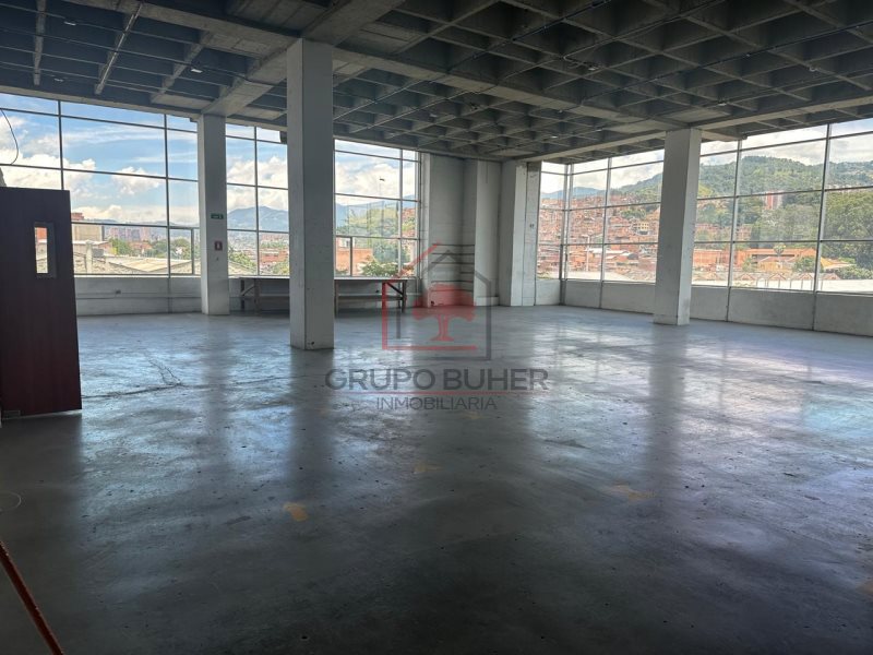 Bodega disponible para Arriendo en Medellín Guayabal Foto numero 1