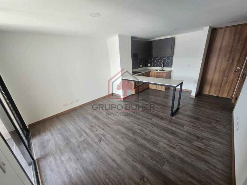 Apartamento disponible para Arriendo en Envigado Las Casitas Foto numero 1