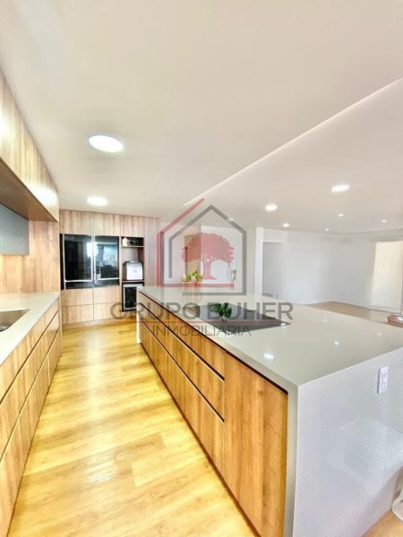 Apartamento En Arriendo - El Poblado, Medellín