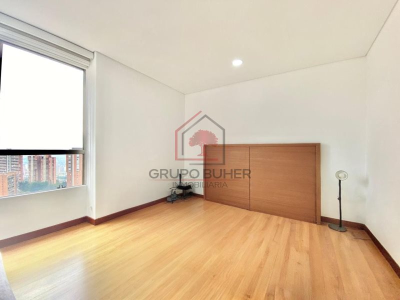 Apartamento En Arriendo - El Poblado, Medellín