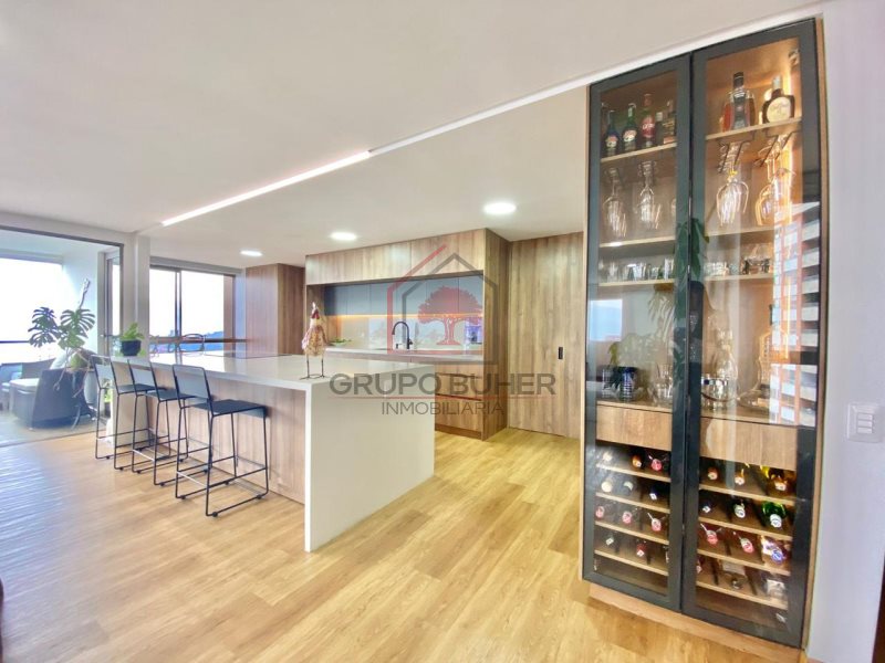 Apartamento En Arriendo - El Poblado, Medellín