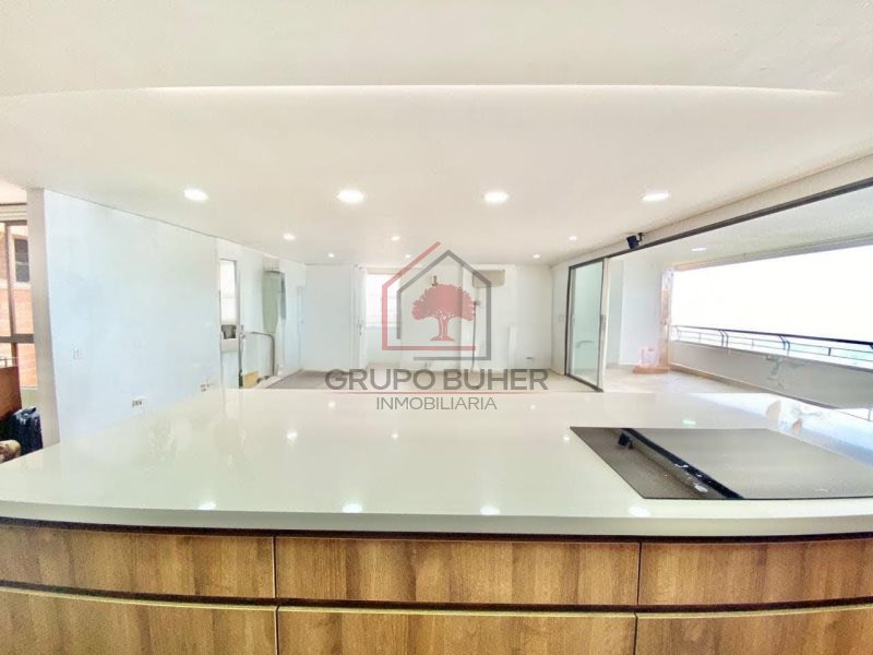Apartamento En Arriendo - El Poblado, Medellín