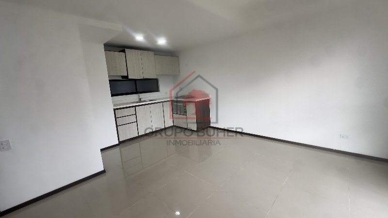 Apartamento disponible para Arriendo en Sabaneta Los Alcazares Foto numero 1