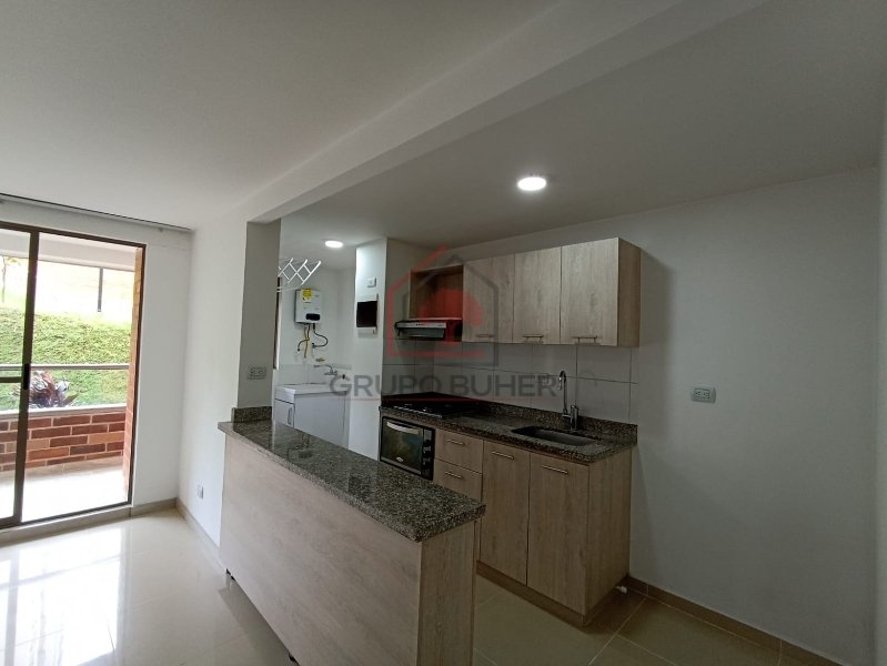 Apartamento disponible para Arriendo en Sabaneta Las Lomitas Foto numero 1