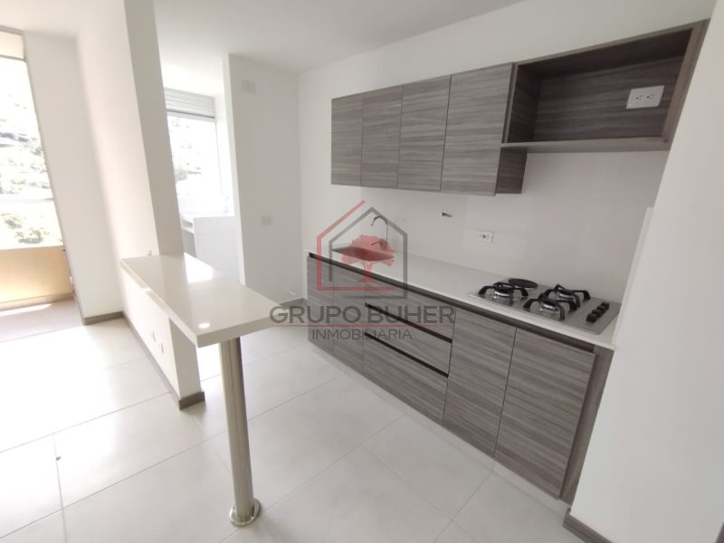Apartamento disponible para Arriendo en Sabaneta Altos De Las Flores Foto numero 1