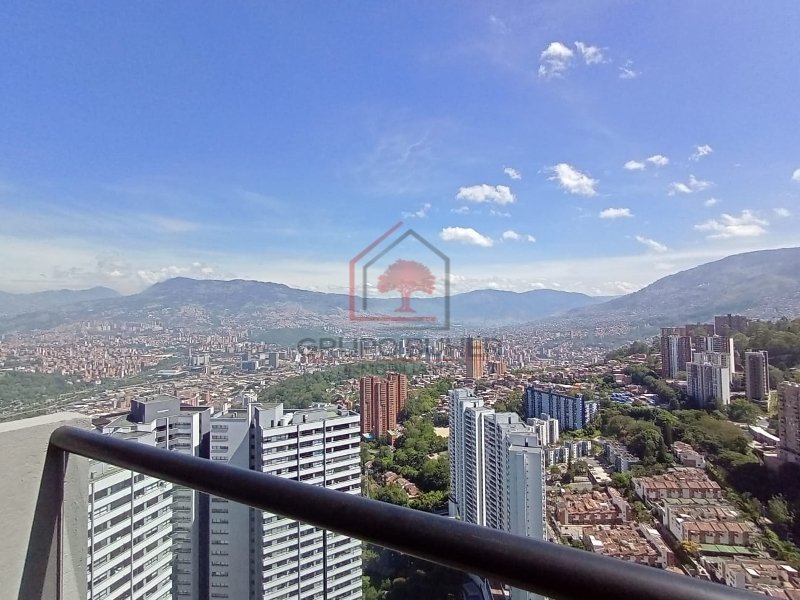 Apartamento disponible para Arriendo en Medellín con un valor de $3,800,000 código 4256