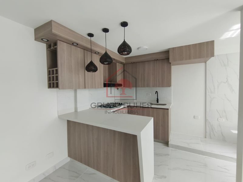 Apartamento disponible para Arriendo en Medellín San Antonio De Prado Foto numero 1