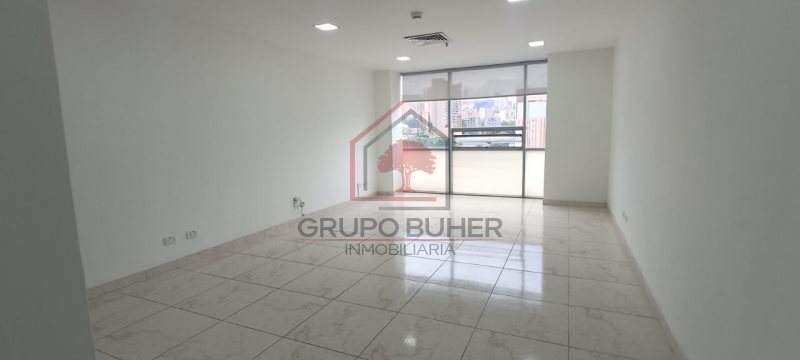 Oficina disponible para Arriendo en Envigado con un valor de $2,915,000 código 2619