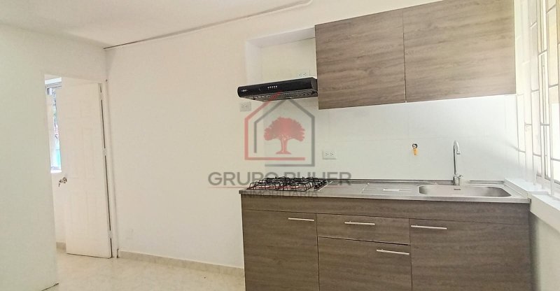 Apartaestudio disponible para Arriendo en Medellín con un valor de $2,200,000 código 4313