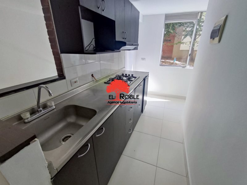 Apartamento disponible para Arriendo en Envigado con un valor de $2,300,000 código 2553